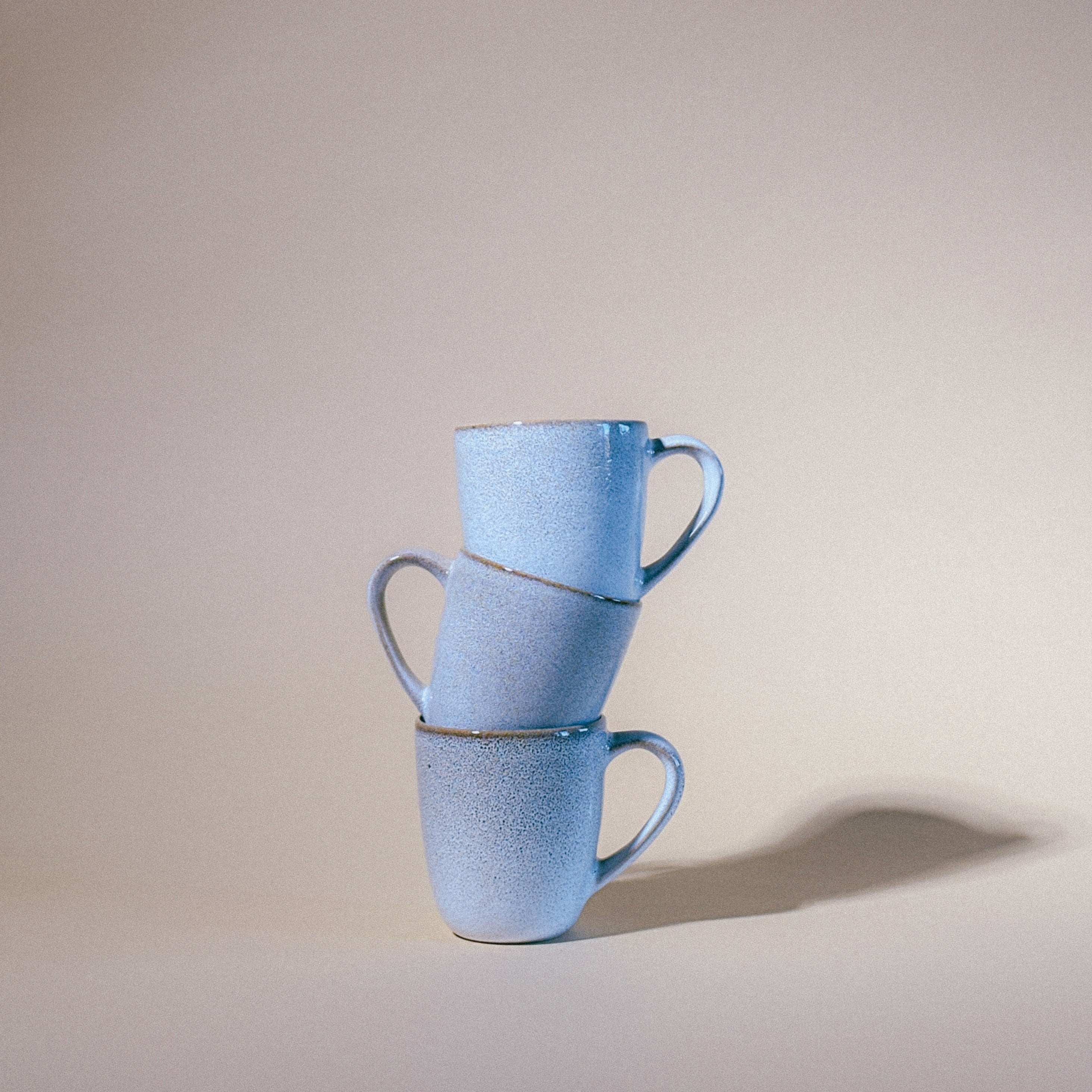 Mug with handle, sand