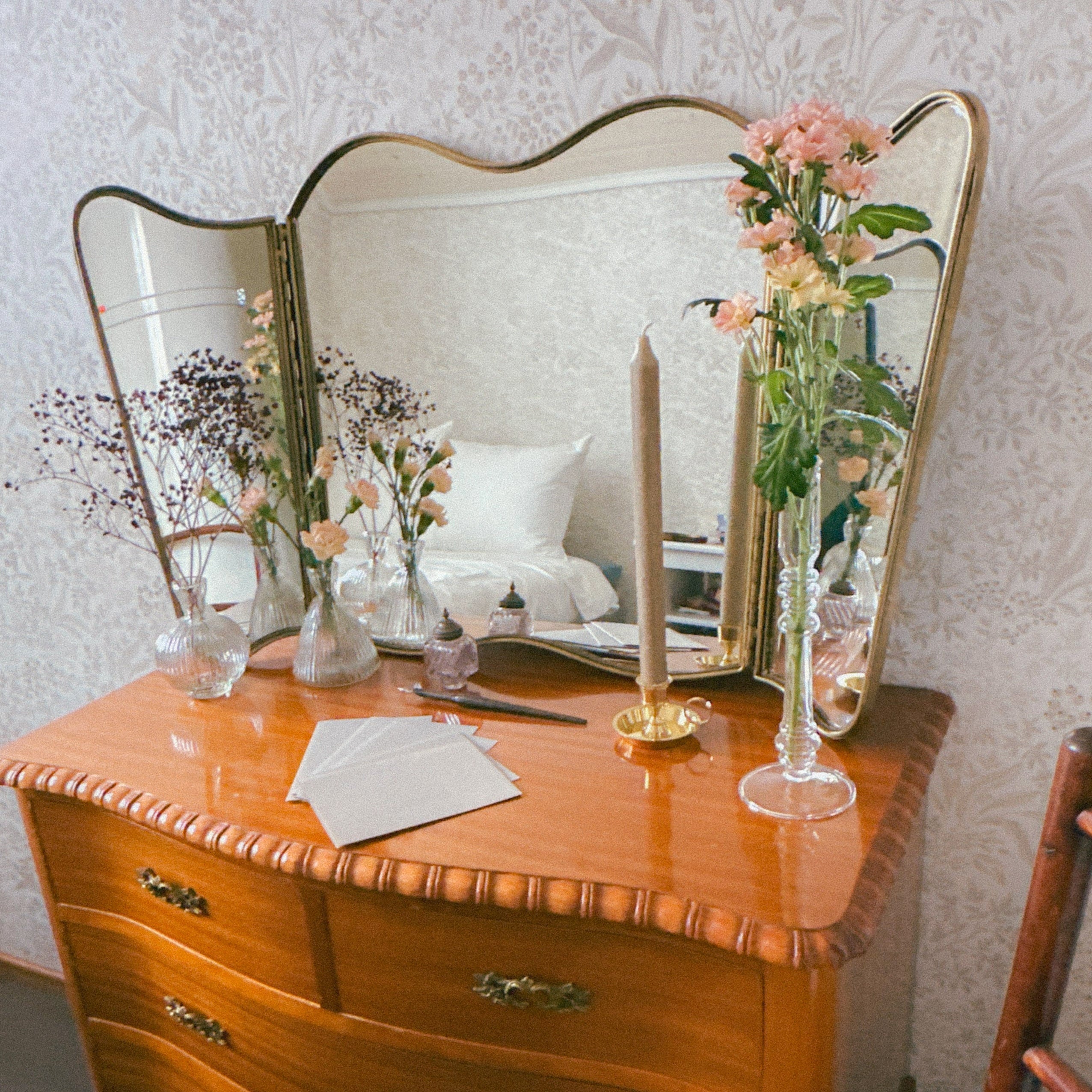 Folding mirror brass