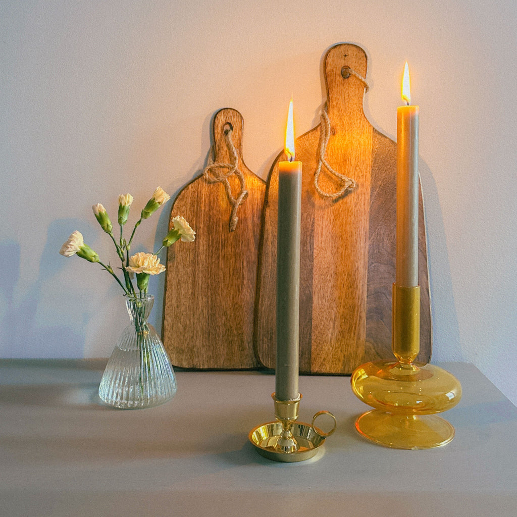 Candle holder
